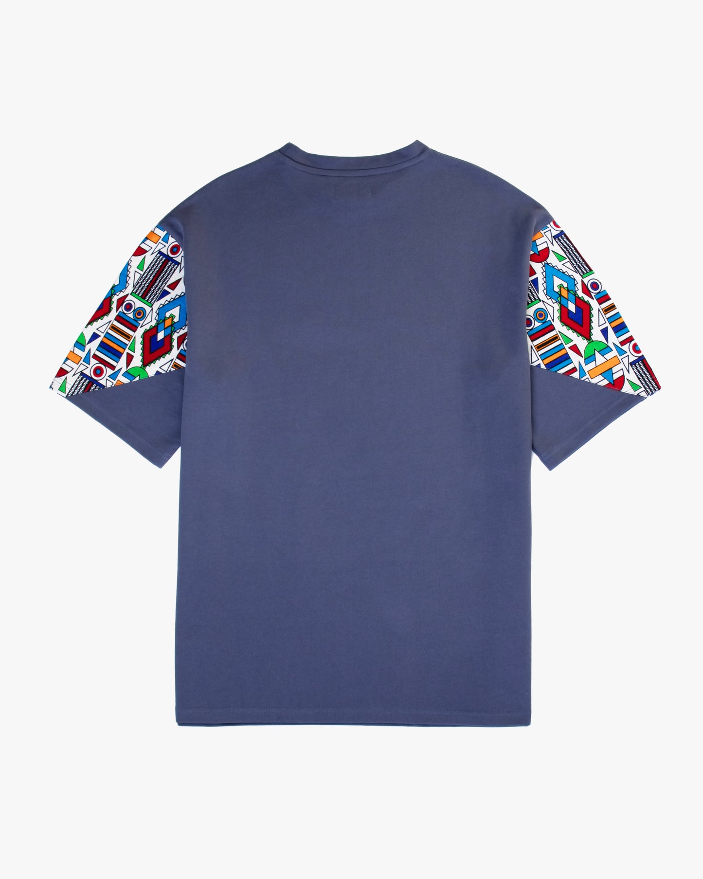 T-shirt detalhes em capulana