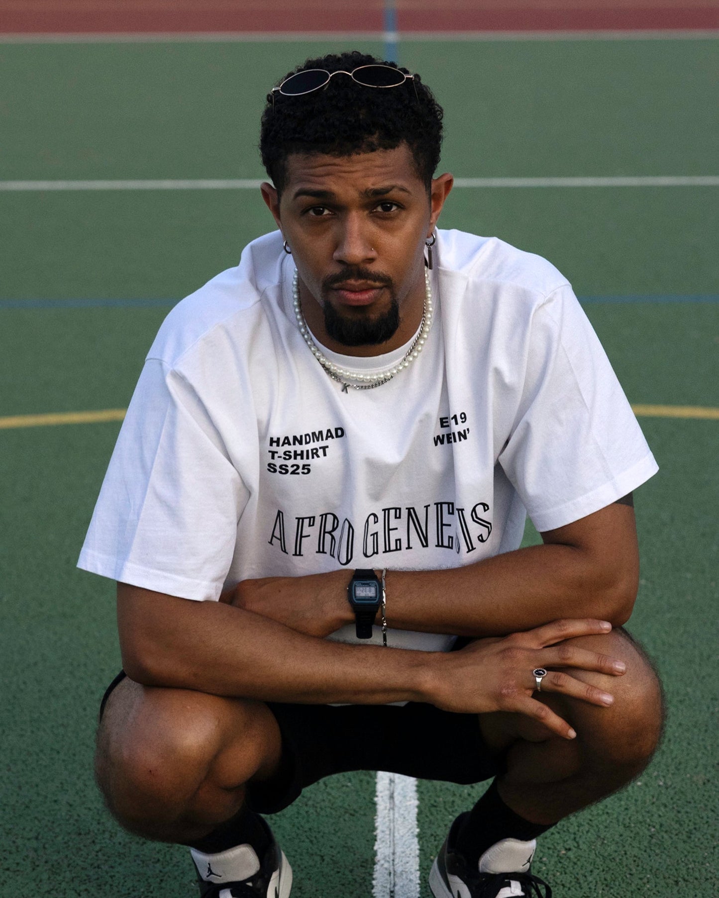 T-shirt minimalista AG SS25