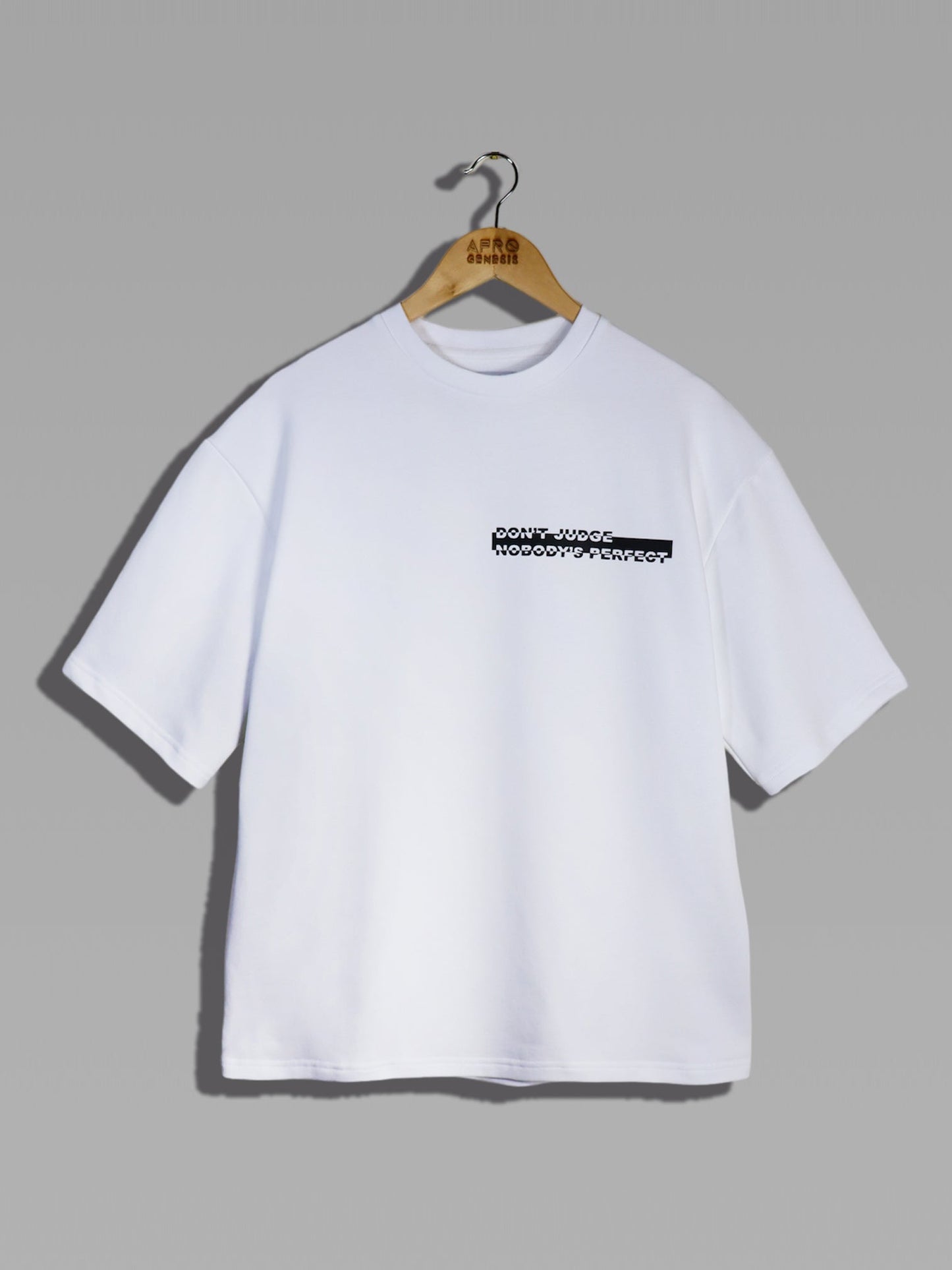 T-shirt oversize Don't Judge