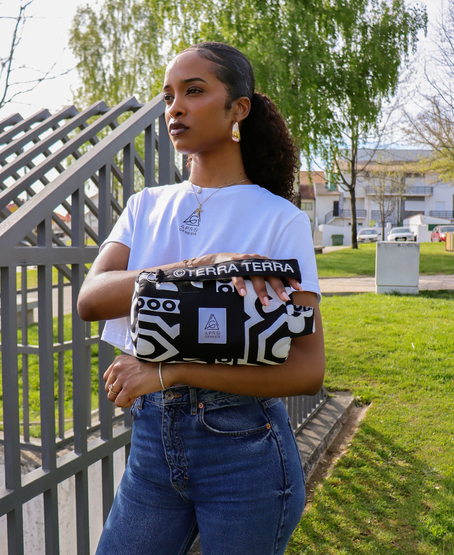 BERLOK X AFRO GENESIS Nécessaire