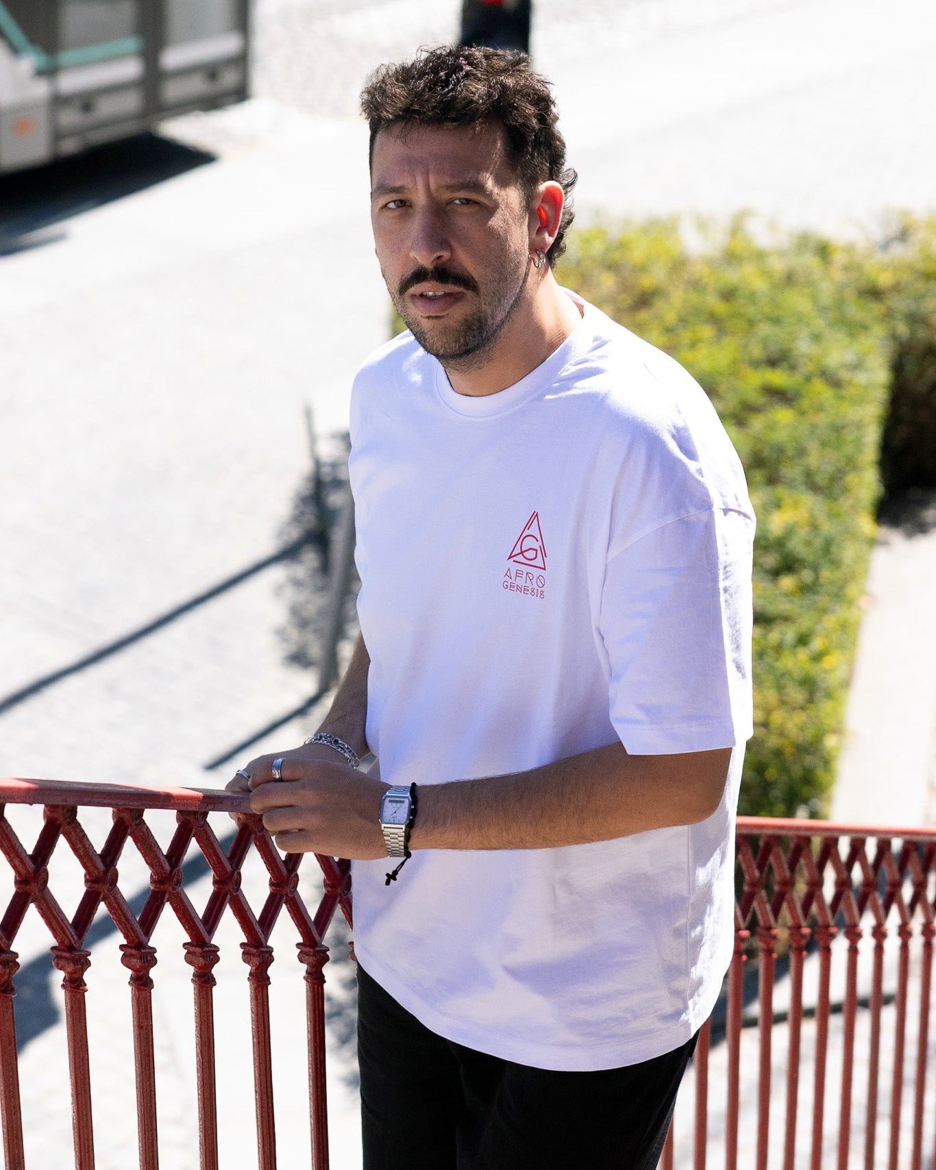 T-shirt Life is the Real Game