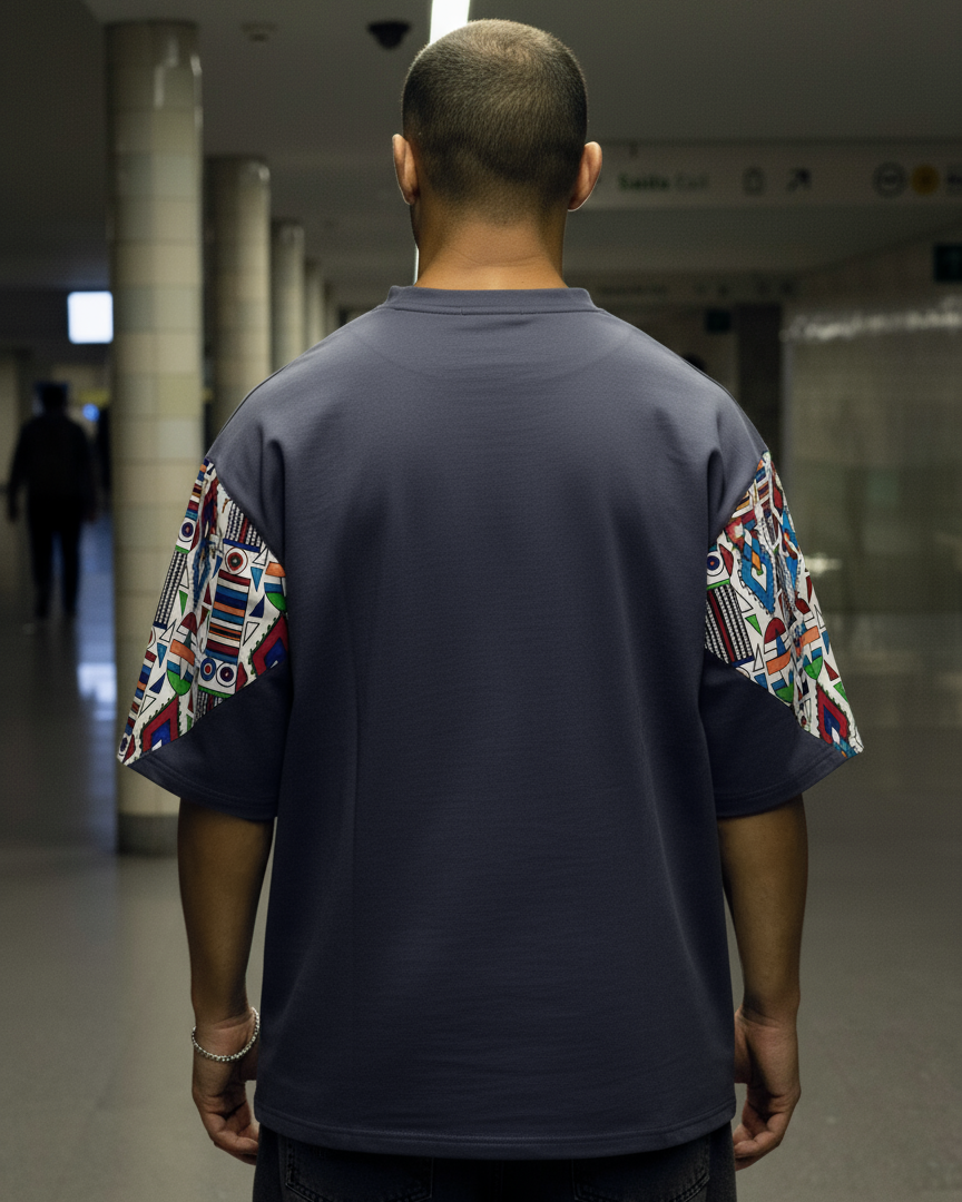 T-shirt detalhes em capulana