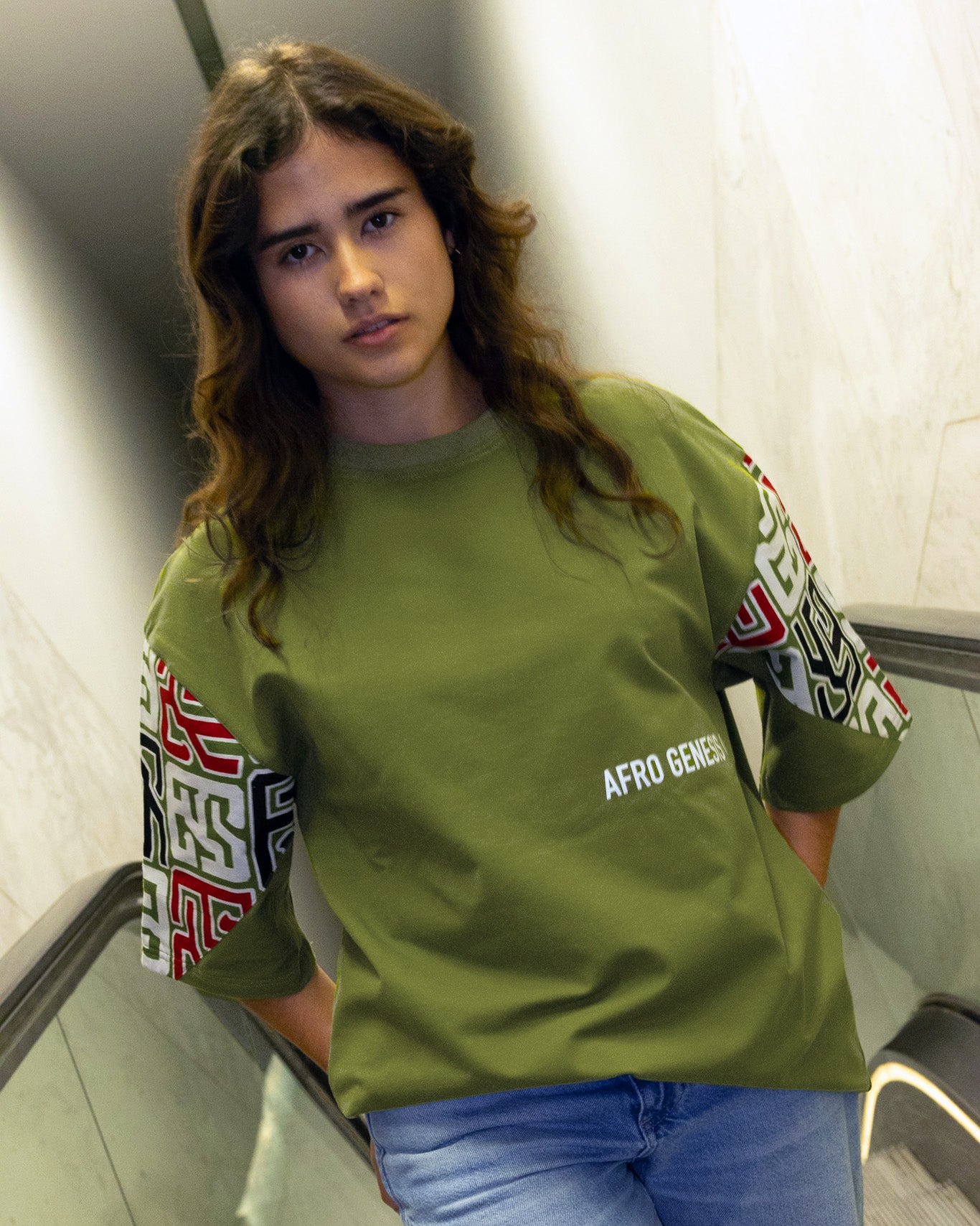 T-shirt detalhes em capulana