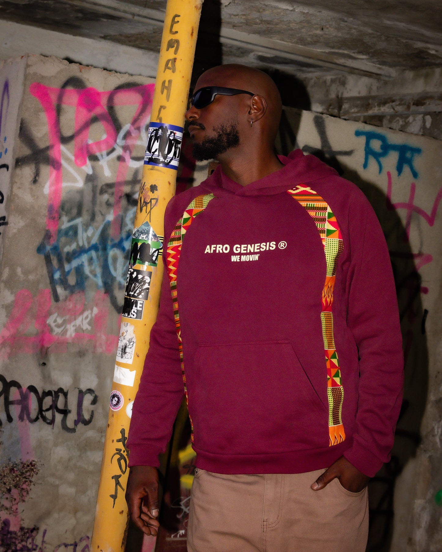 Hoodie We Movin’ Raglan
