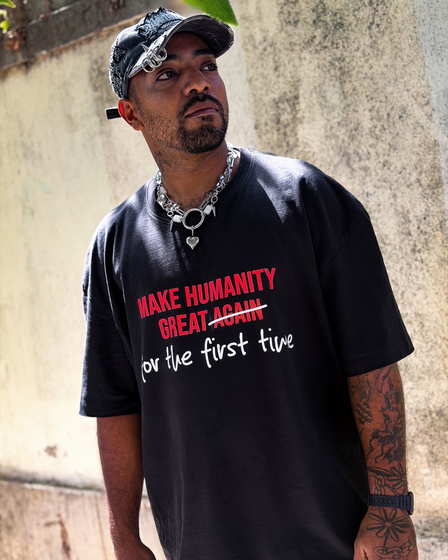 T-shirt MAKE HUMANITY GREAT