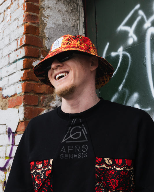 Chapéu em padrão africano