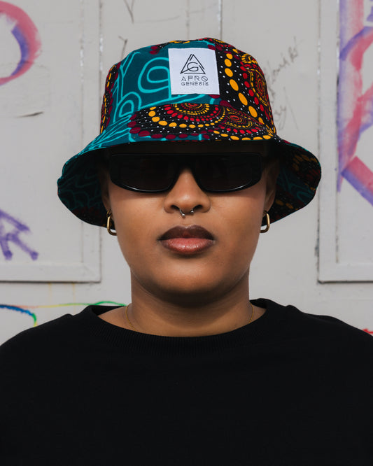 Chapéu em padrão africano
