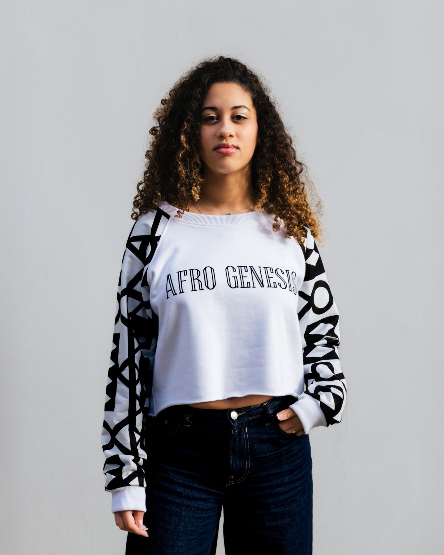 Sweatshirt raglan com capulana