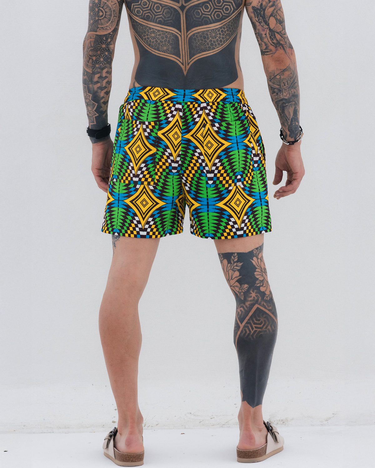 Calção médio em capulana