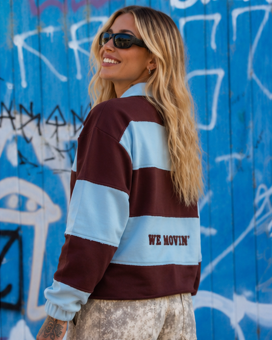 Sweatshirt polo com riscas bordadas
